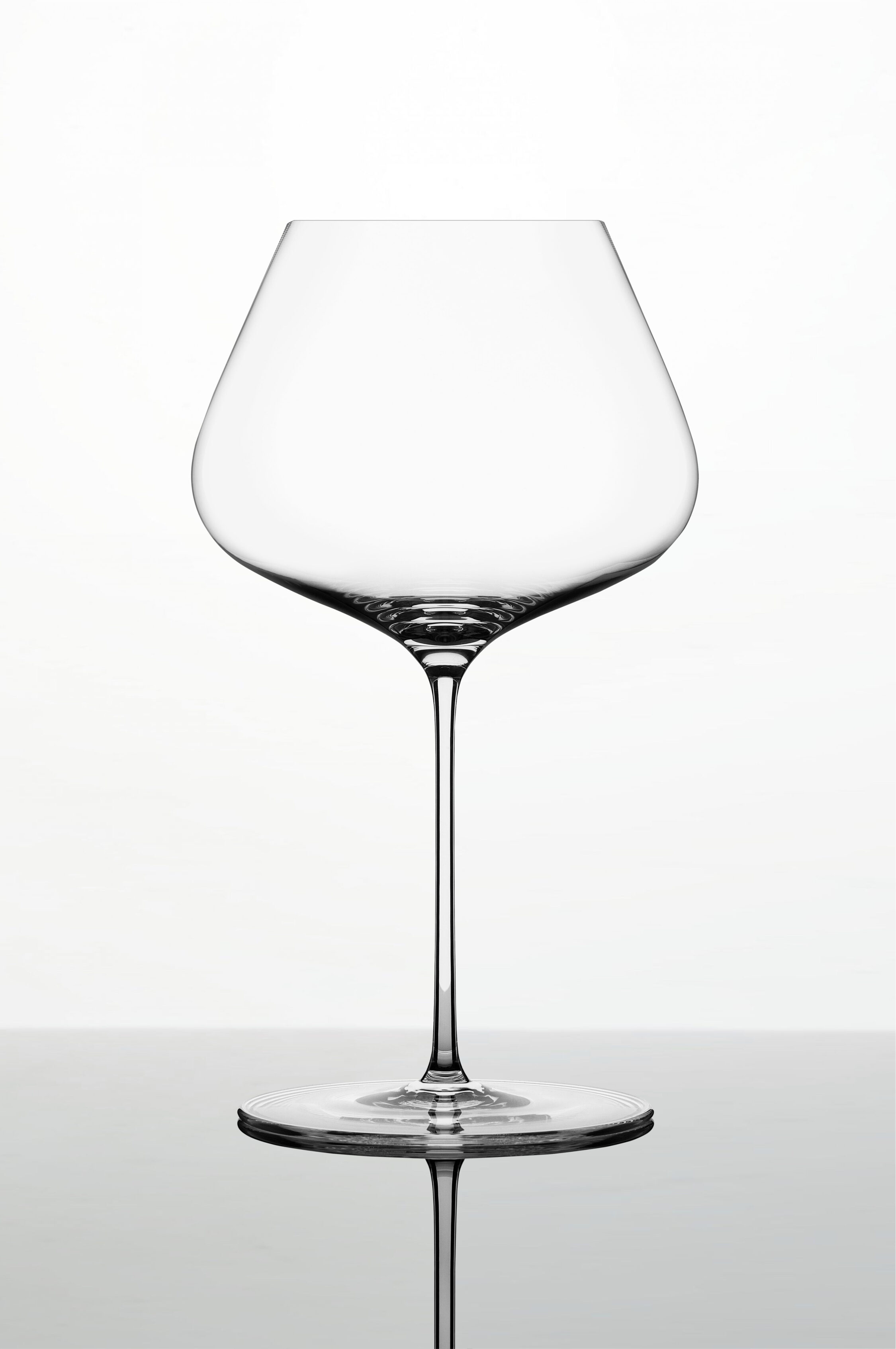 Zaltoglas DENKArt Balance Glas mit weißem Hintergrund